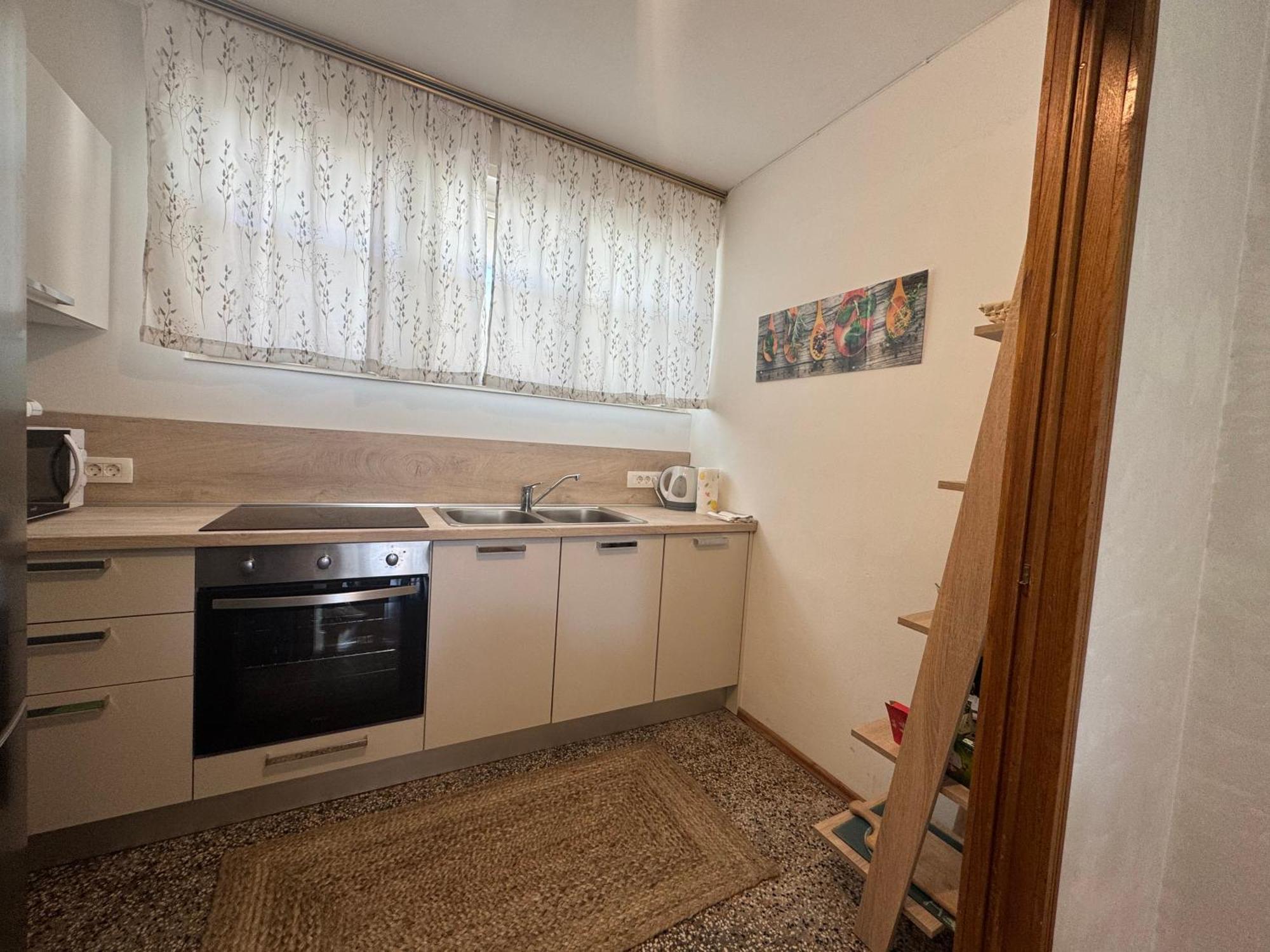 Apartment Omiska Split Bagian luar foto
